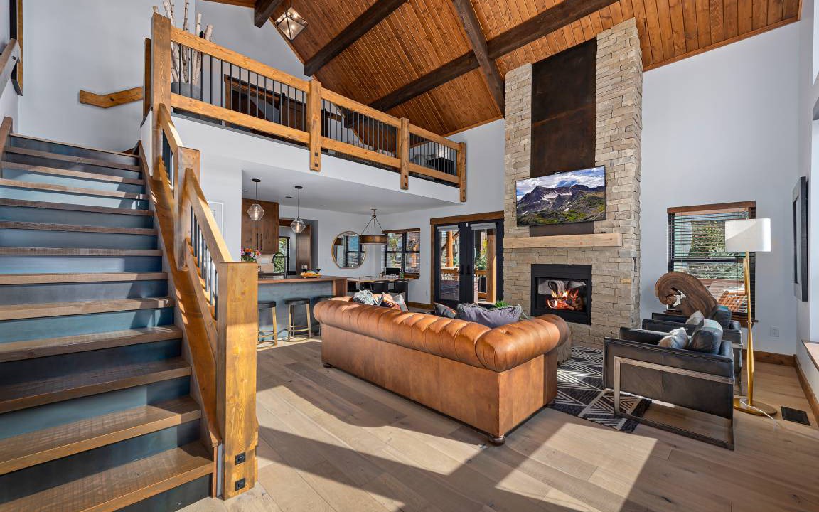Estes Park Cabin | 147 m² Cabin ∙ 2 bedrooms ∙ 6 guests