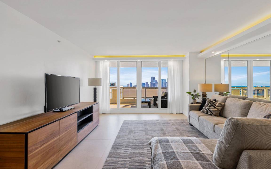 Downtown Miami Apartment | 151 m² Apartment ∙ 3 bedrooms ∙ 4 guests