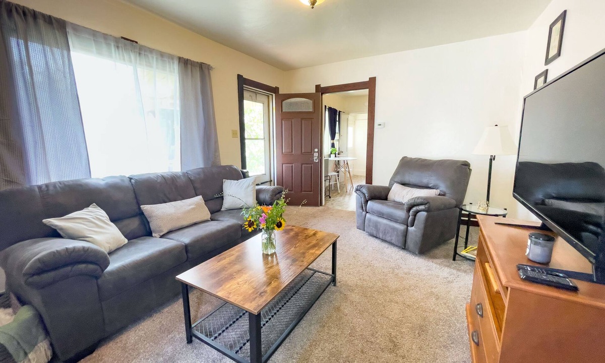 Laramie Apartment | 1920s Home for Extended Stays