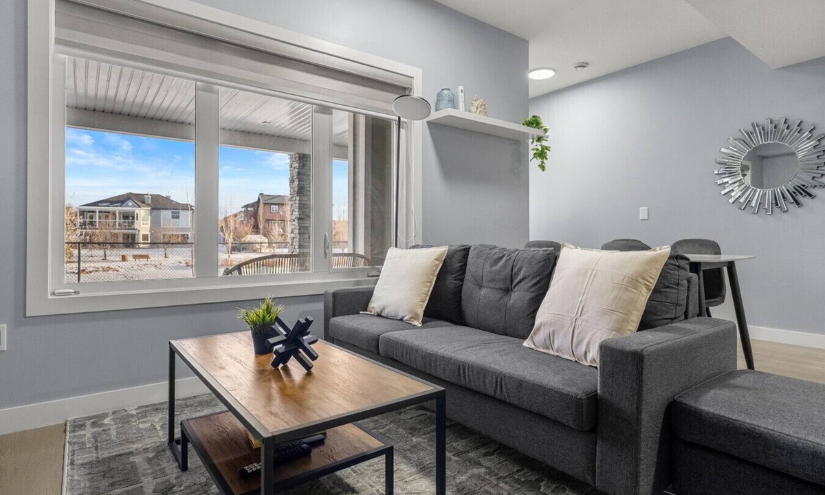 Airdrie Apartment | 1BR Entertainment Space Projector & Games Room