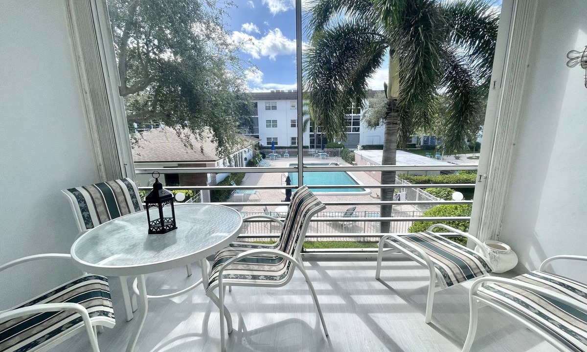 Bel Air Condo | 2 Bedroom Condo just steps from the beach