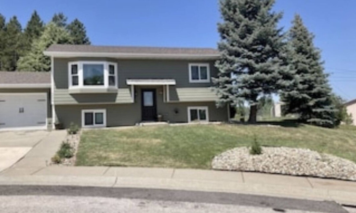 Blackhawk House | 25 minutes to Sturgis Rally!
