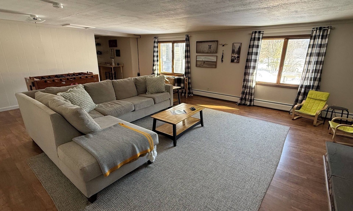 Holderness Apartment | 3 Bedroom Apartment with Squam Lake View- Not Dog Friendly