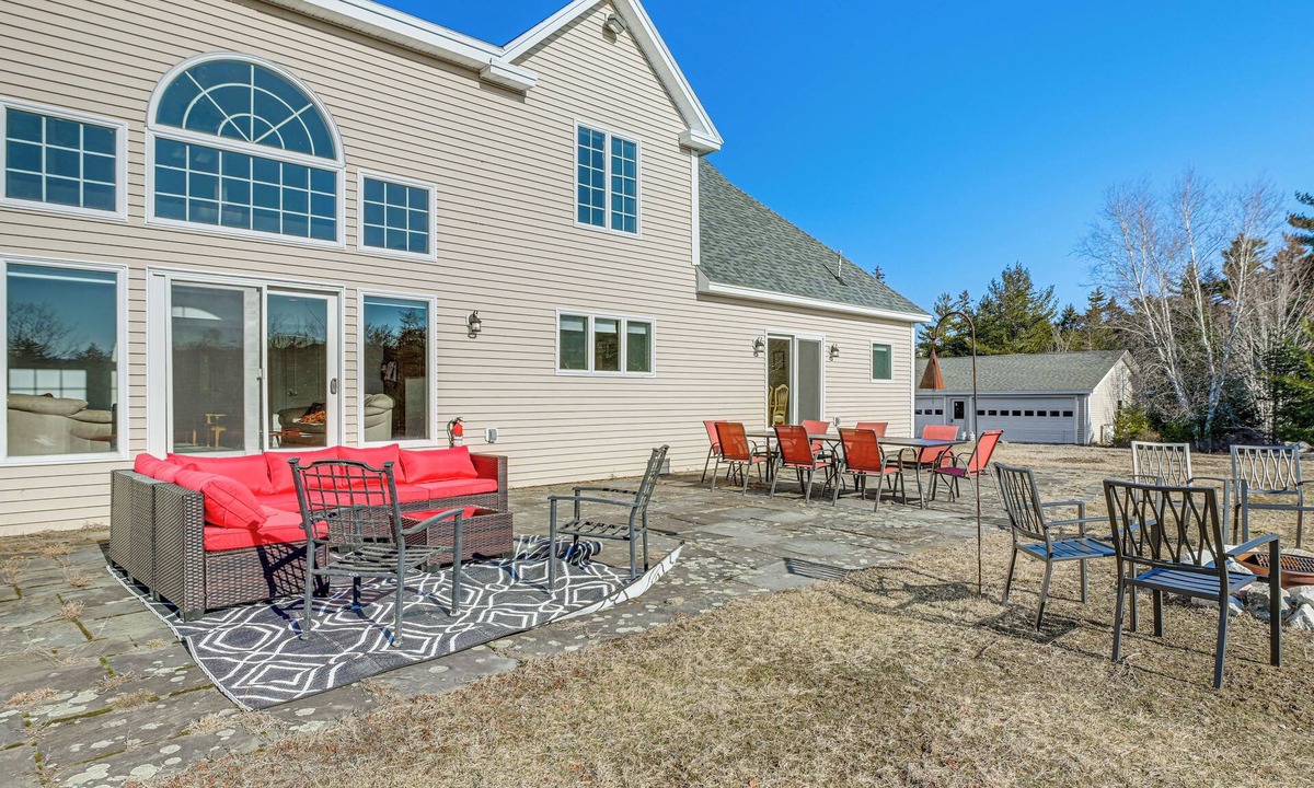 Mount Desert House | 3 Mi to Acadia National Park: Spacious Getaway!