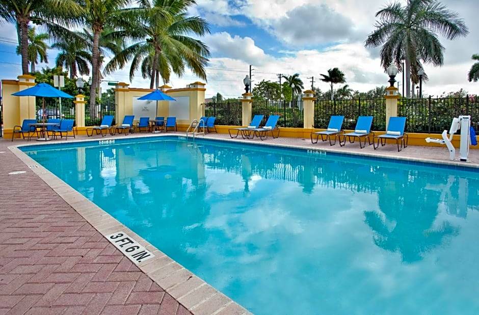 Boca Raton Hotel | 3-Star Hotel ∙ Hilton Garden Inn Boca Raton