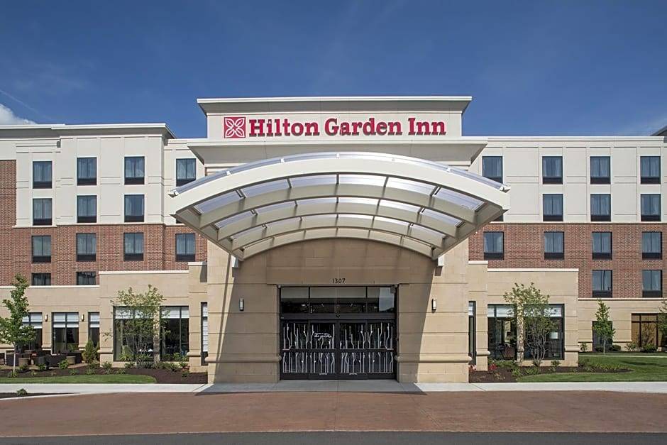 Akron Hotel | 3-Star Hotel ∙ Hilton Garden Inn Akron