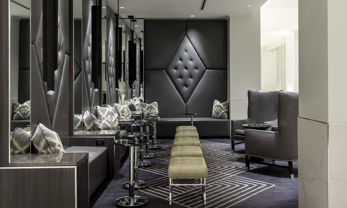 Downtown Boston House | 3 x Superior Two Queens Rooms at Boston Park Plaza