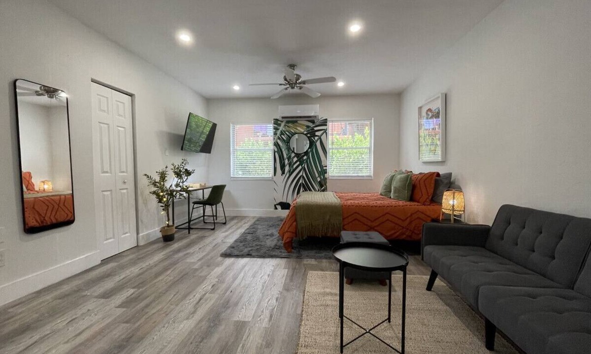 East Little Havana Apartment | 524 · Spacious studio newly renovated - Casa habana