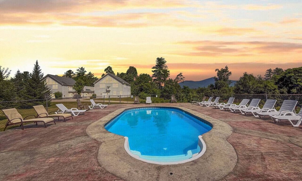 North Conway House | 80-1 Locust Lane | Pool, Hot Tub, Views, Game Room