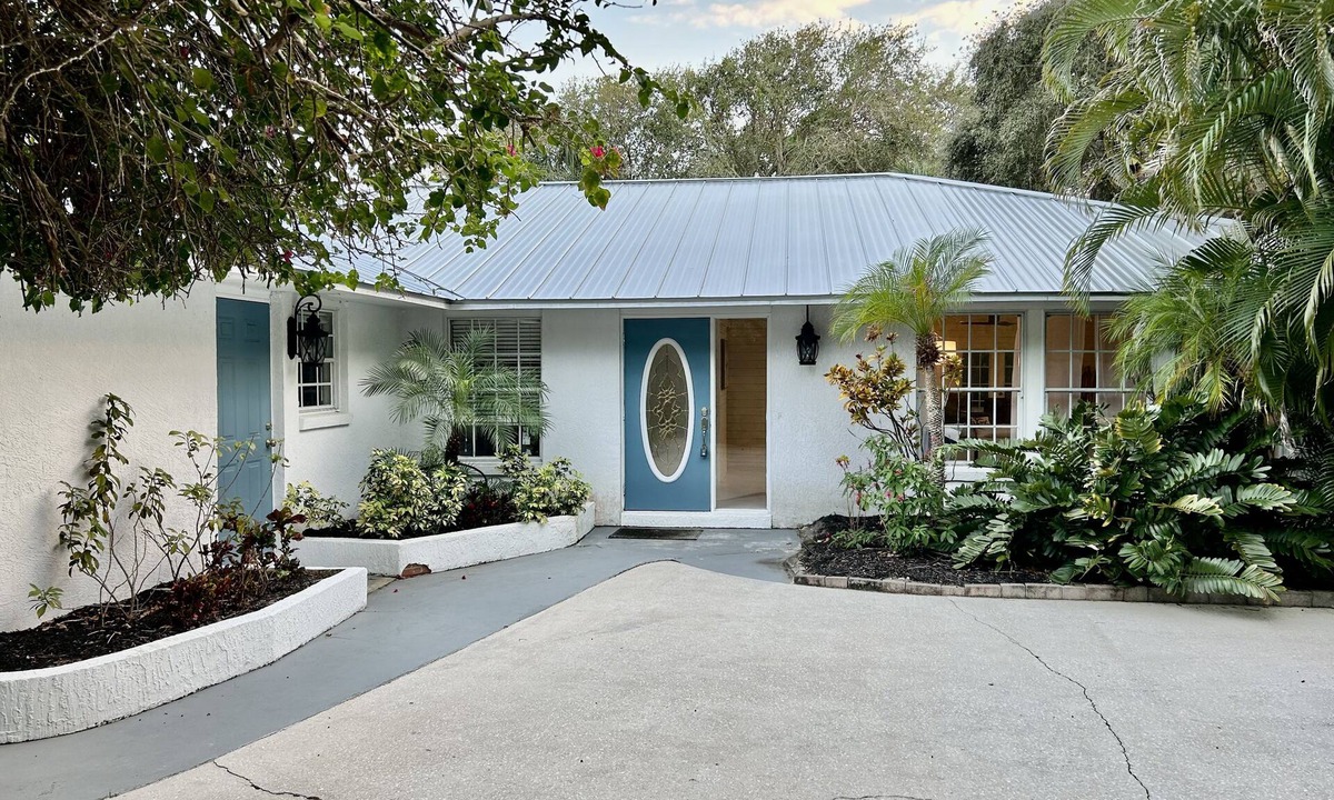Vero Beach House | A luxurious beach getaway on the island in Vero Beach