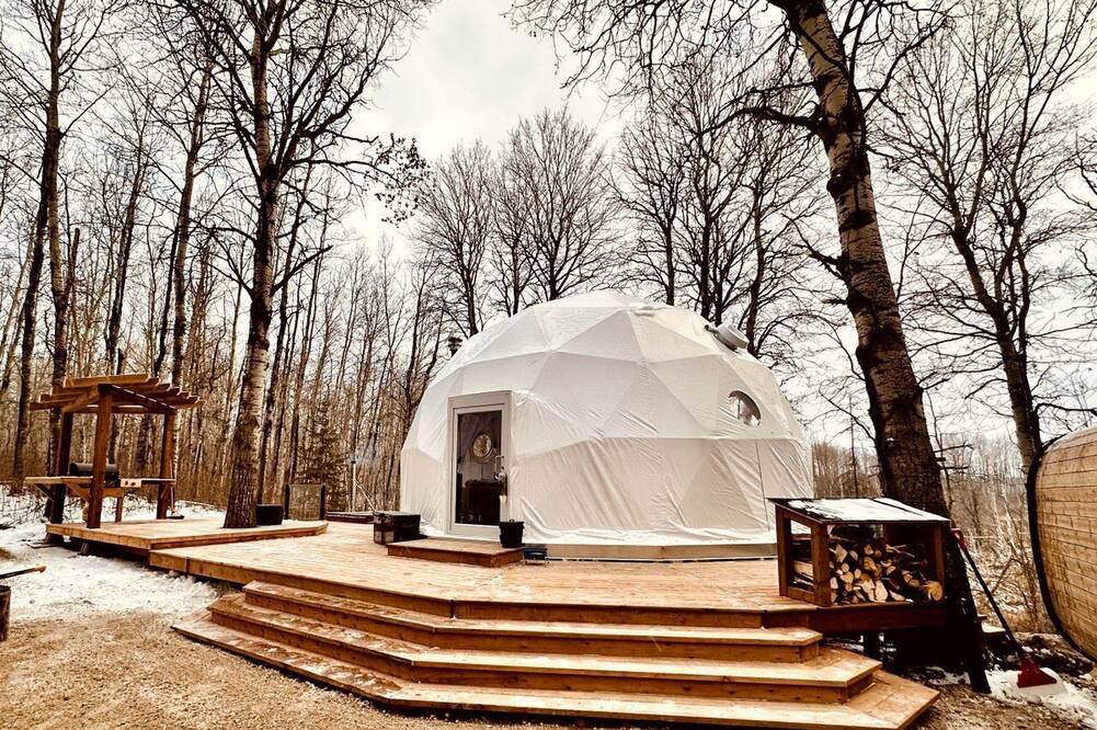 Central Alberta Cabin | Aer XL Dome - Luxury Off Grid Escape, Near Oldman Lake