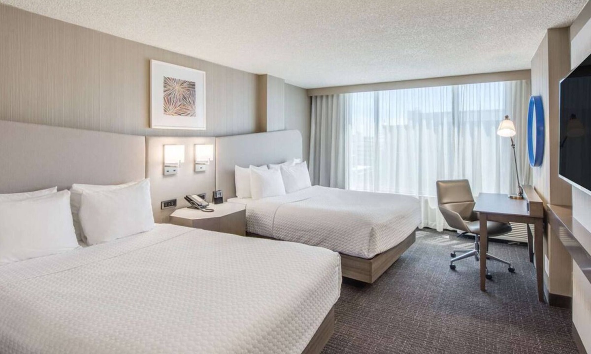 Downtown Denver Hotel | Always a Great Idea To Unwind! 3 Relaxing Units, Near Denver Zoo, Pet-Friendly