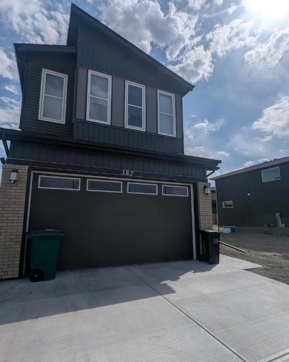 Airdrie Apartment | Aspire Suite, Luxury & Comfort, SW Airdrie