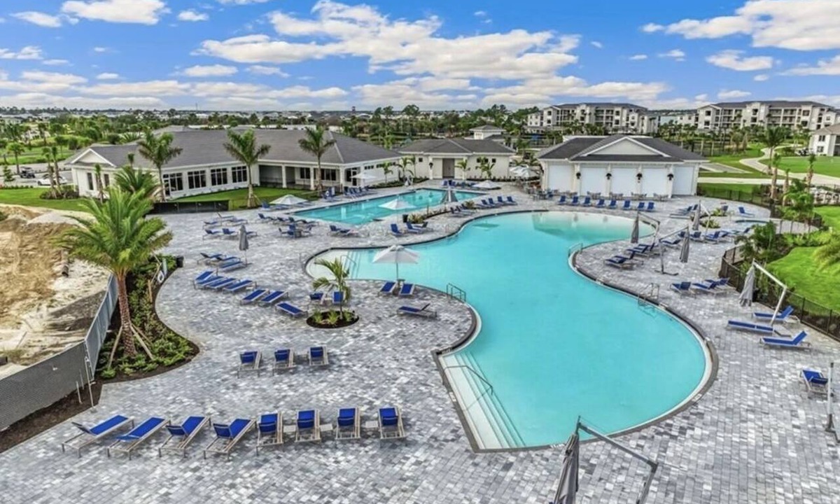 Biggar Condo | Babcock Ranch Golf Bundle Condo in Babcock National