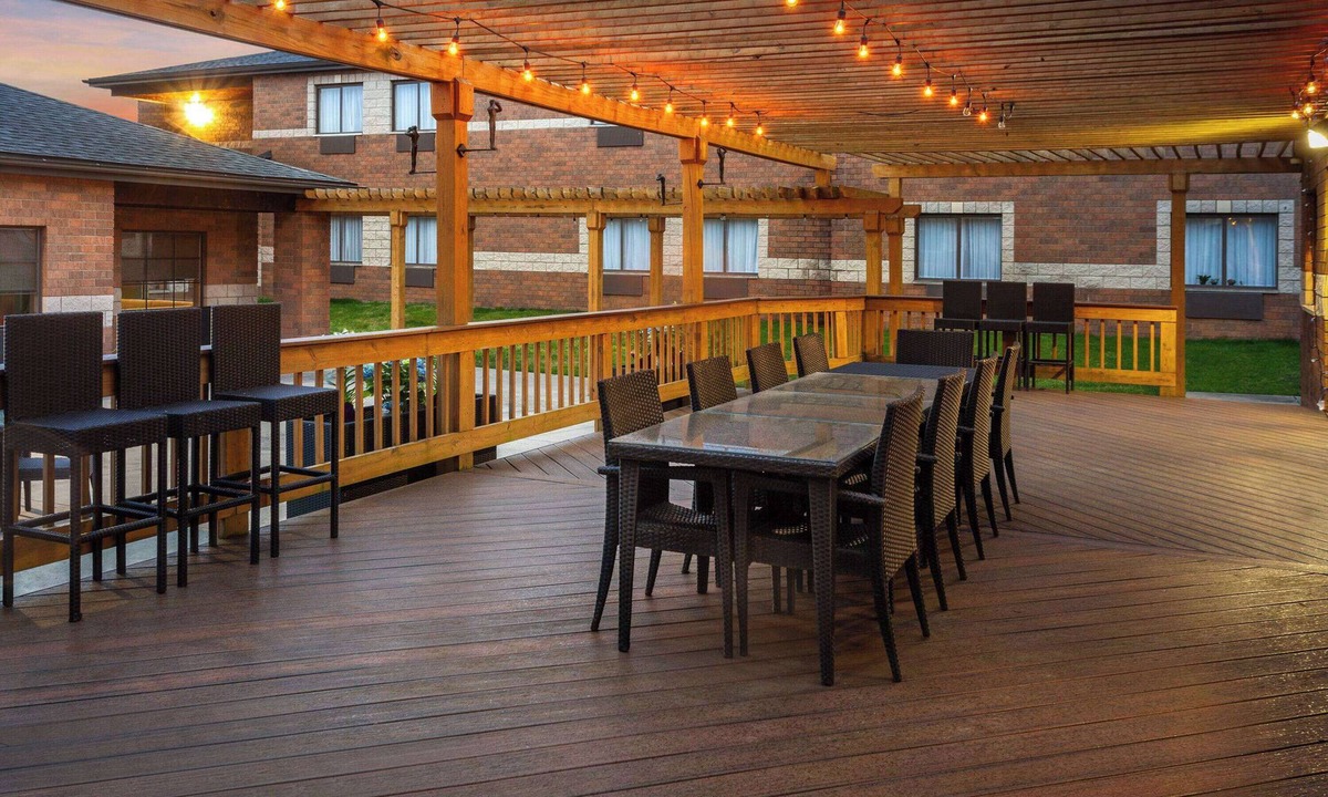 Akron Hotel | Baymont by Wyndham Copley Akron