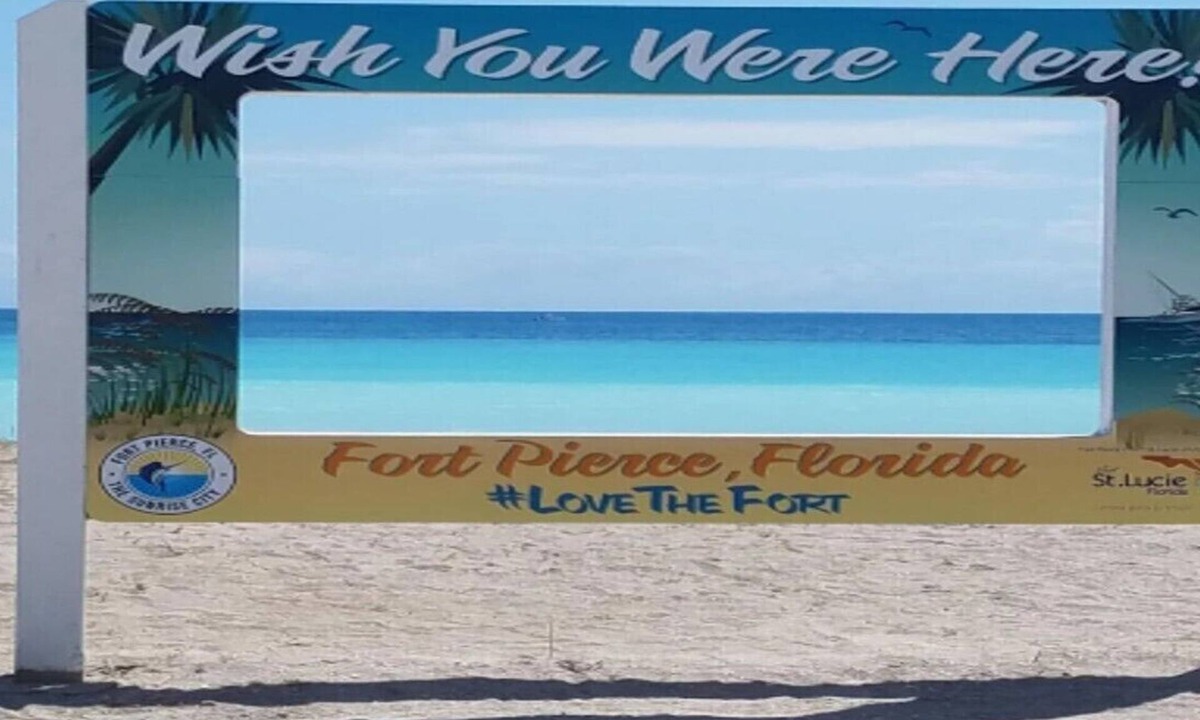 Fort Pierce House | Beachside Cottage, Great Neighborhood, Pet Friendly, Parks/Sunsets
