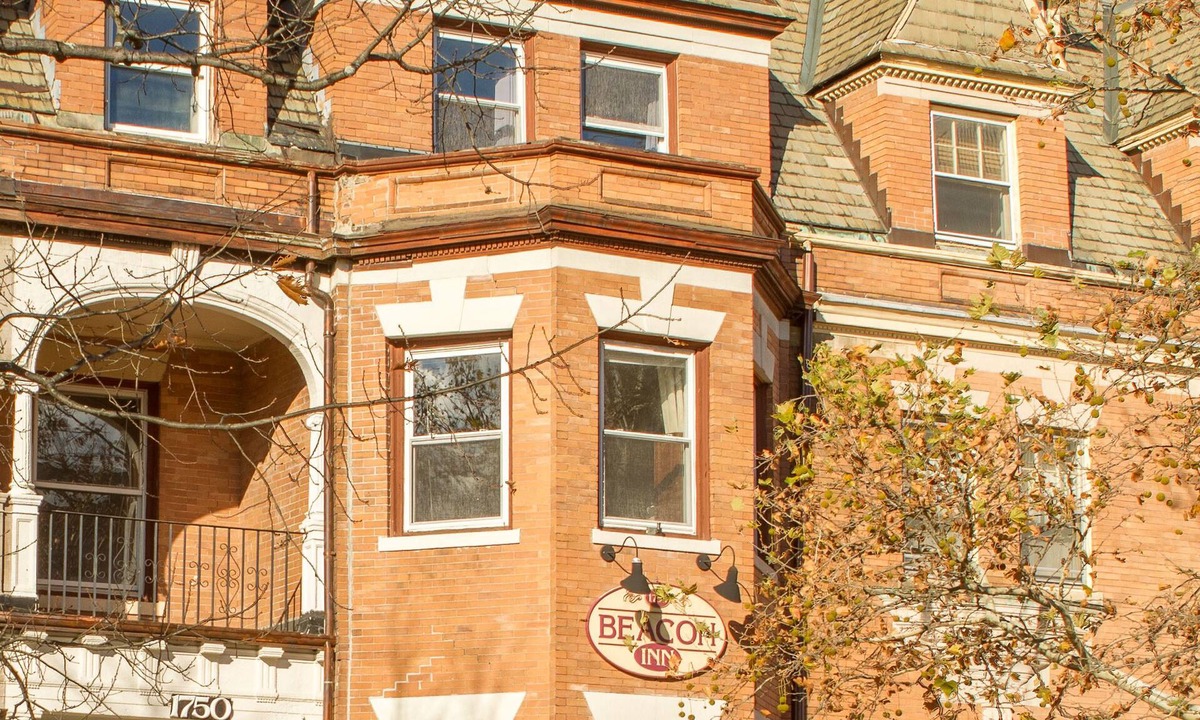 Cleveland Circle House | Beacon Inn 1750