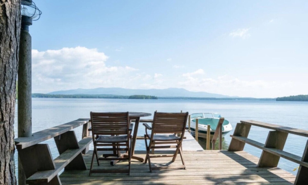 Meredith Apartment | Bear Island Escape | Lake Views + Kayak | Dock