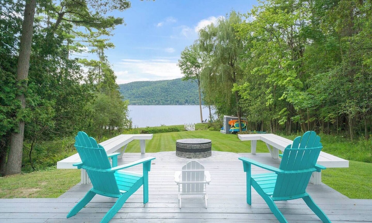 North Lake George House | Beauty and Seclusion on Lake George Awaits You!