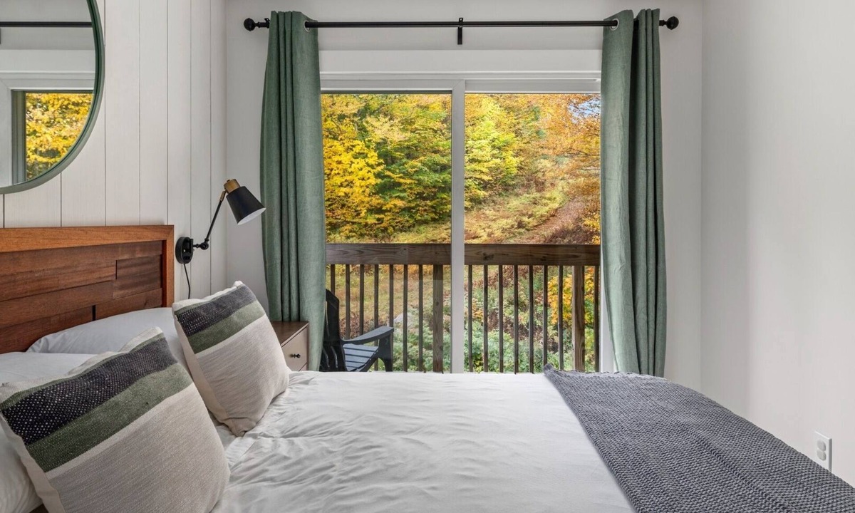 Bolton Valley Condo | Bolton Condo 3 Bedroom Condo by RedAwning
