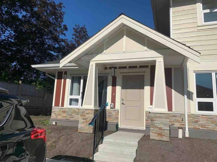 Duncan House | Brand New Constructed 1-bedroom townhouse