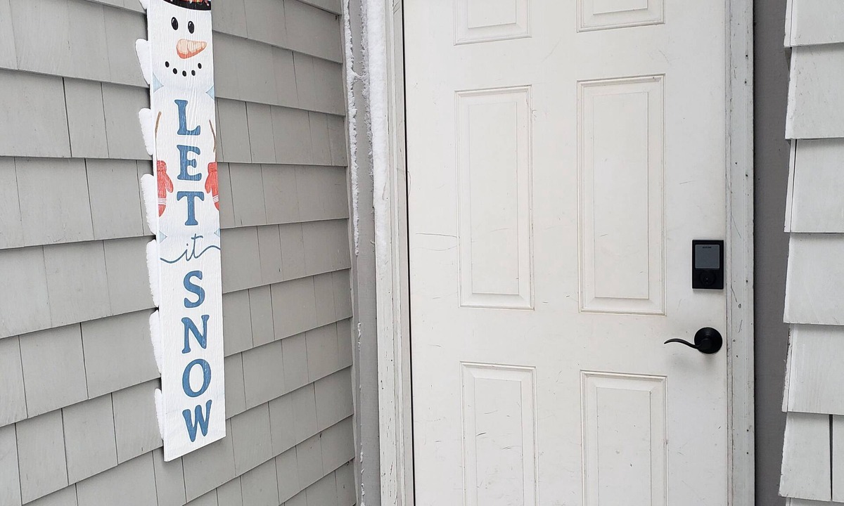Carroll House | Bretton Woods slopeside condo - comfortable and close with room to spread out!