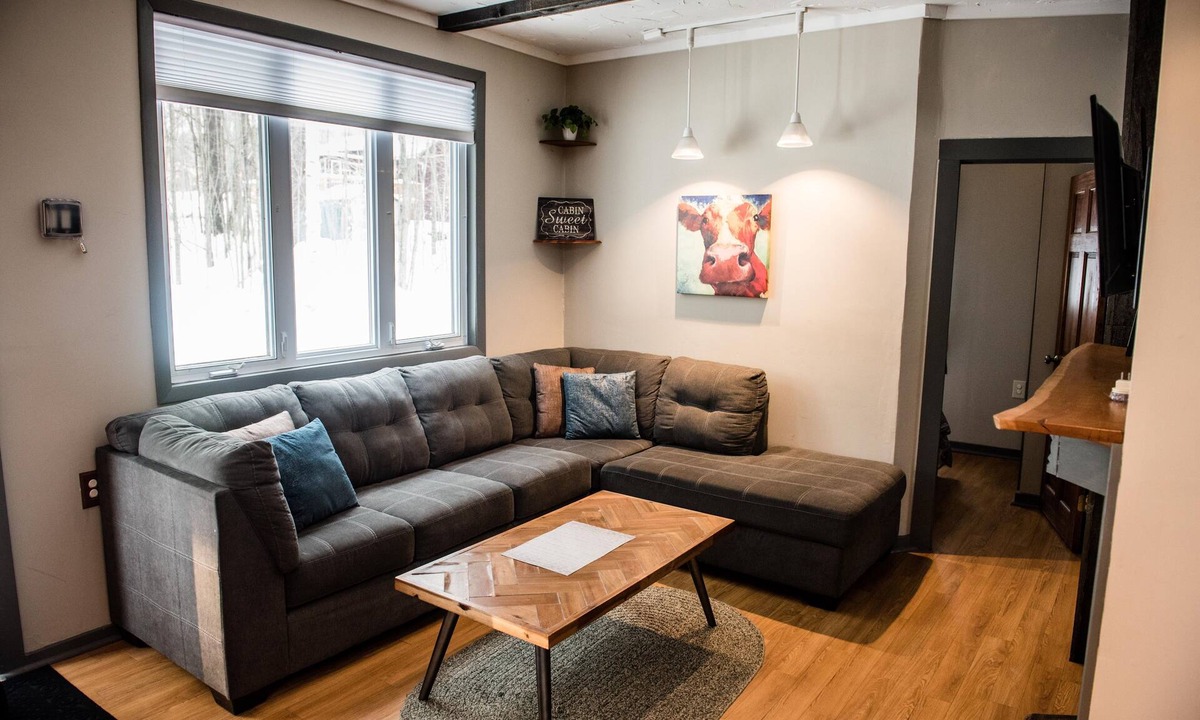 Goshen Cottage | Brook Road Cabin