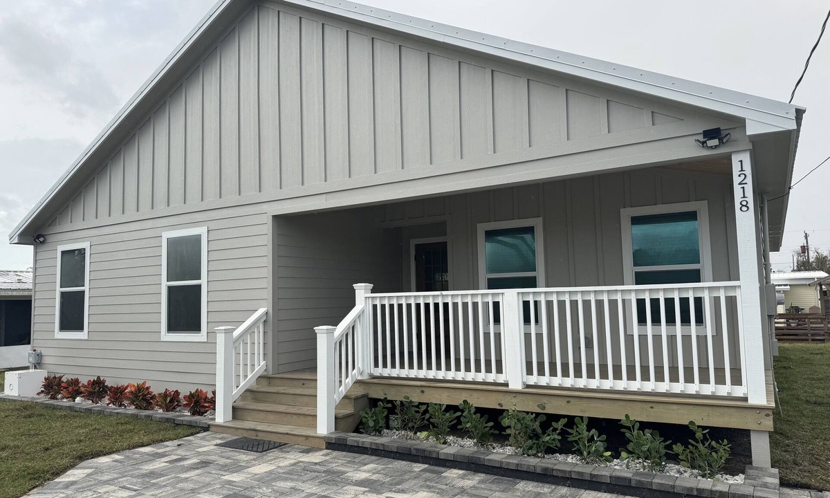Buckhead Ridge House | Buckhead Cabin Retreat, Brand New Canal front Cabin with Lake O Access