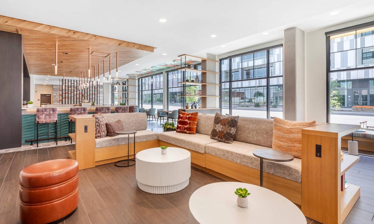 River North Art District Hotel | Cambria Hotel Denver Downtown RiNo