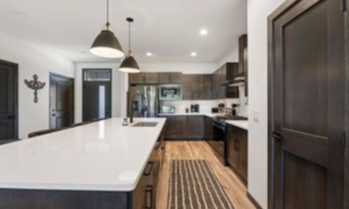 Boulder Canyon Country Club House | Canyon Retreat in Boulder Canyon
