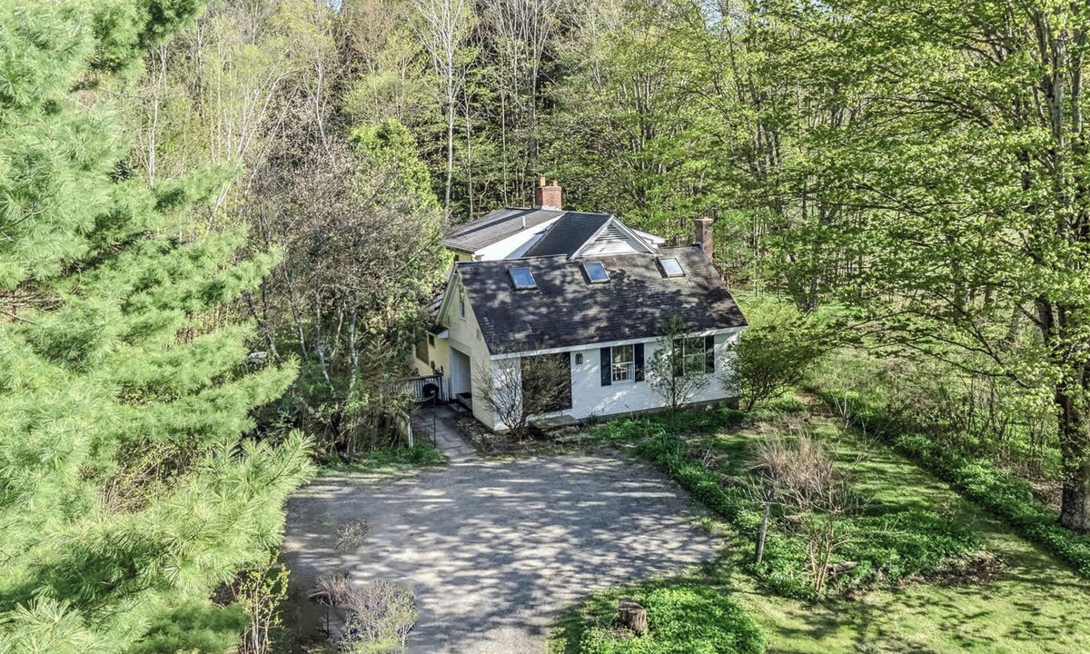 Woodstock House | Cape Cod Home in Woodstock, Pet-Friendly & Wooded