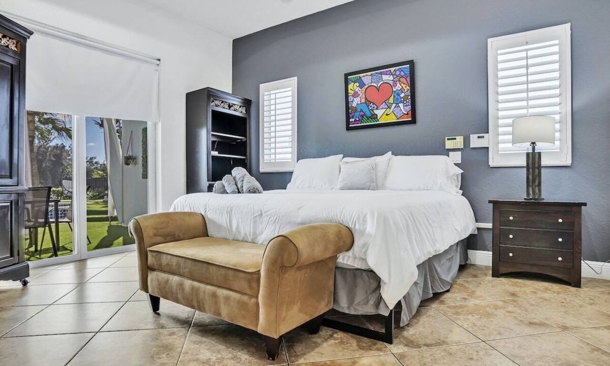 Park East Villa | Casa asaka | waterfront | pool | paradise