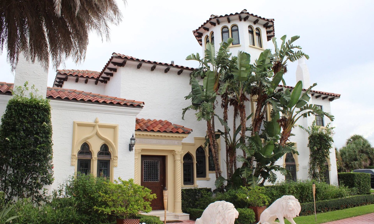 South Palm Park Neighborhood Association Other | Castle La Florentia - The Jewel of Palm Beach County