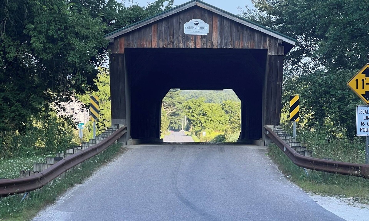 Proctor House | Centrally located 3-bedroom Basecamp in Proctor VT.