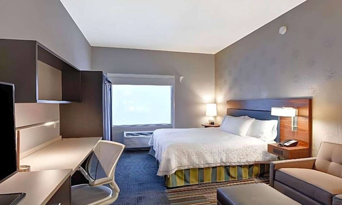 Miramar Hotel | Centrally Located Stay Near Sawgrass Mills, Stadium & Dining - 3 Units