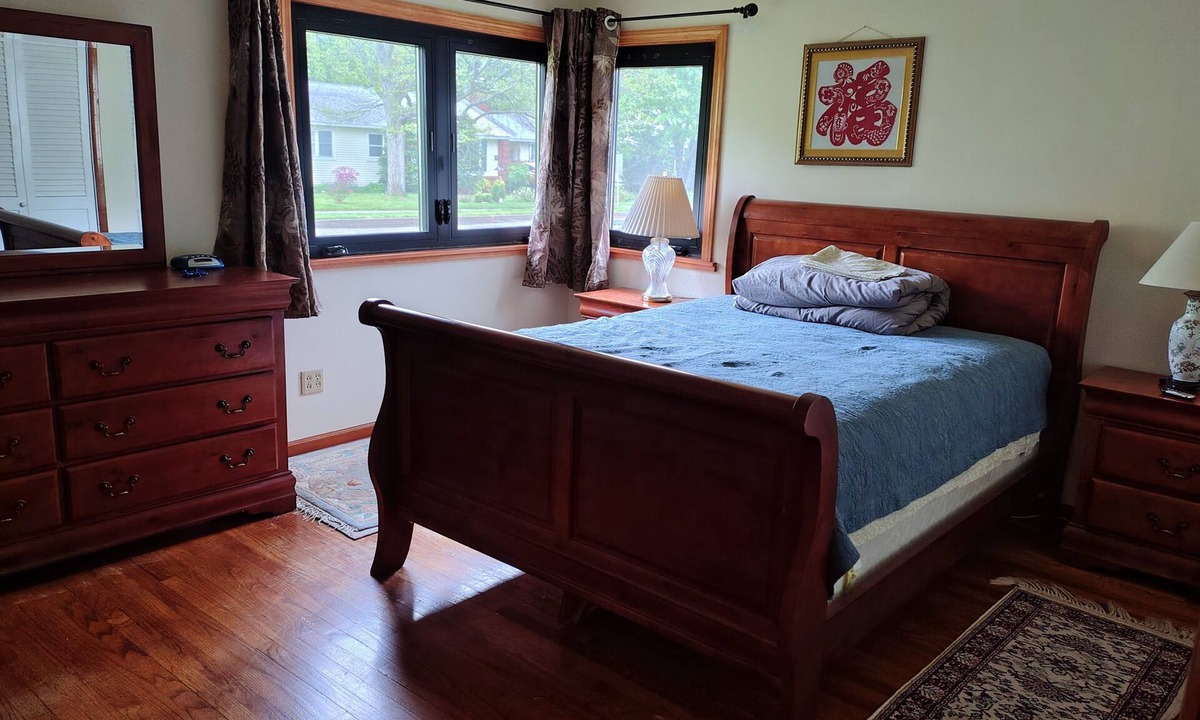 New North End House | Charming 1-bedroom available in the house Burlington perfect for a cozy getaway