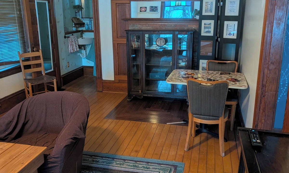 Milton House | Charming 4-bedroom Victorian home in Milton! Close to I-89, the lake, & skiing!