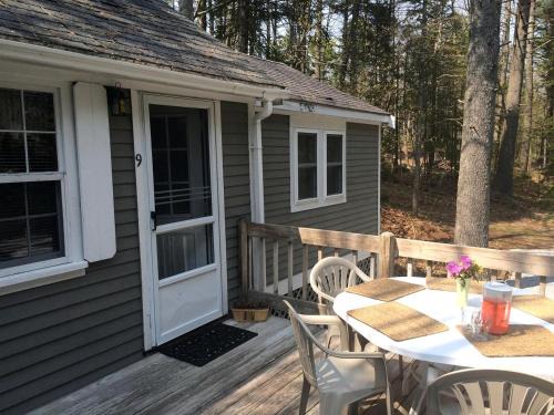 Lincolnville House | Charming Cottage with Private Deck and Modern Amenities near Camden, Maine