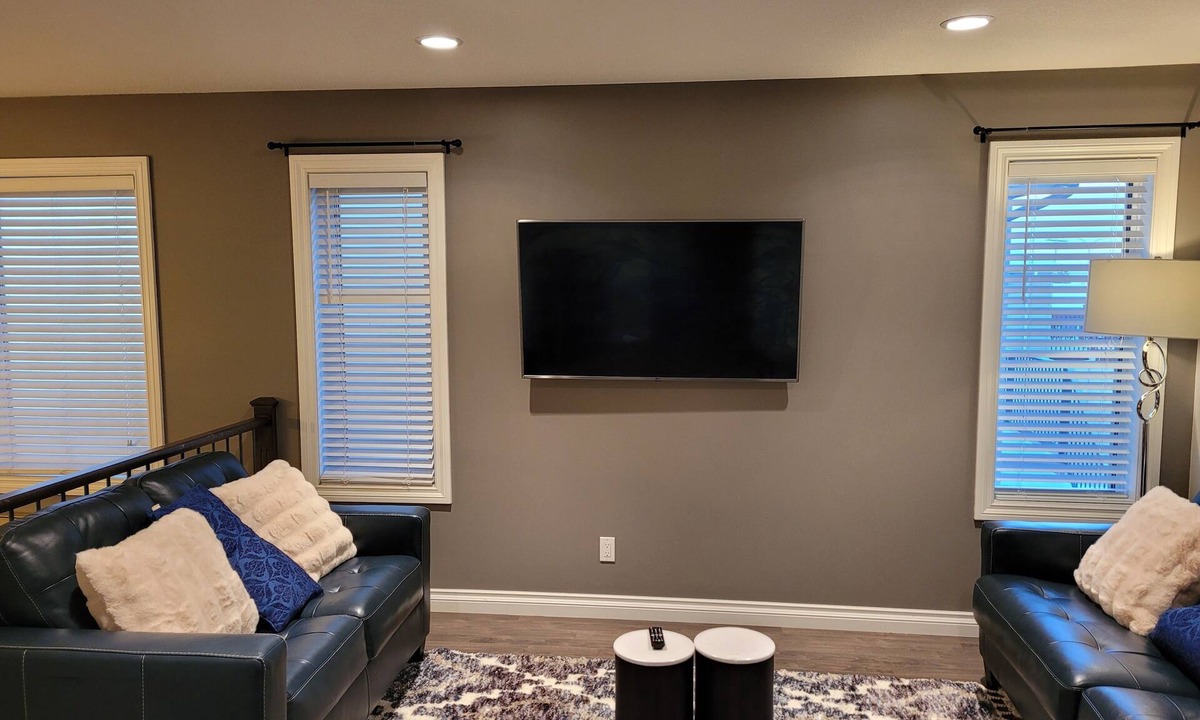 Saskatoon House | Cindy's place of comfort and leisure.