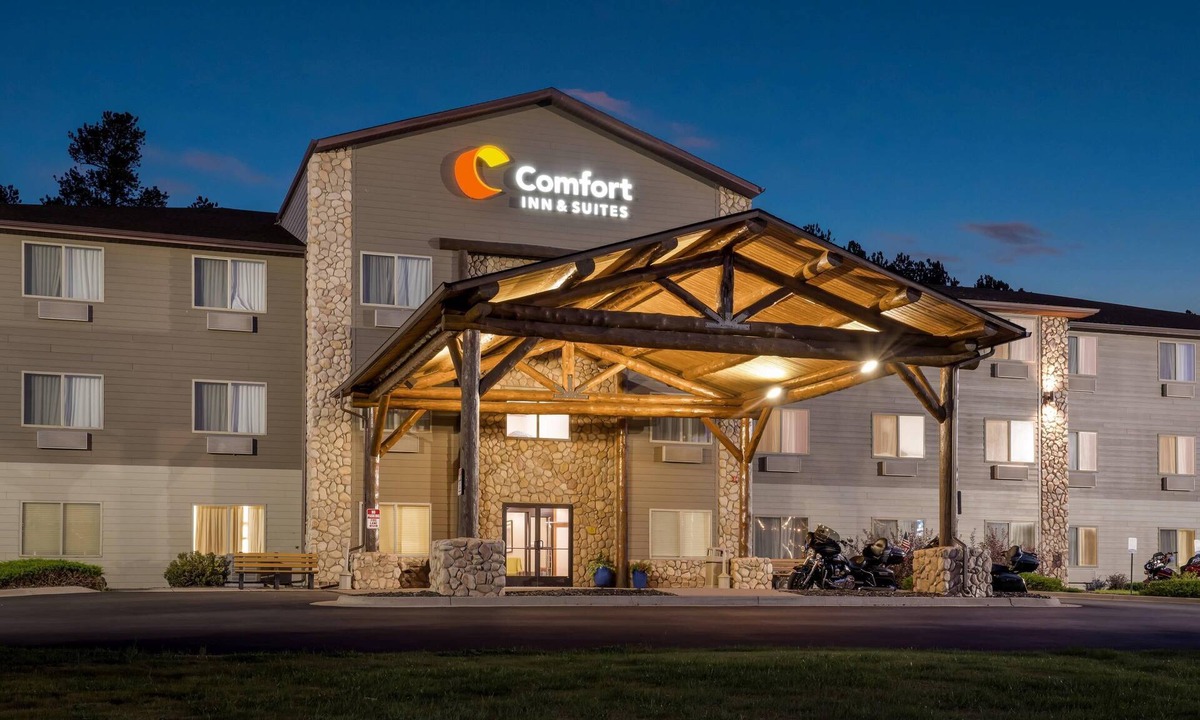 Custer Hotel | Comfort Inn & Suites Custer - Crazy Horse Area