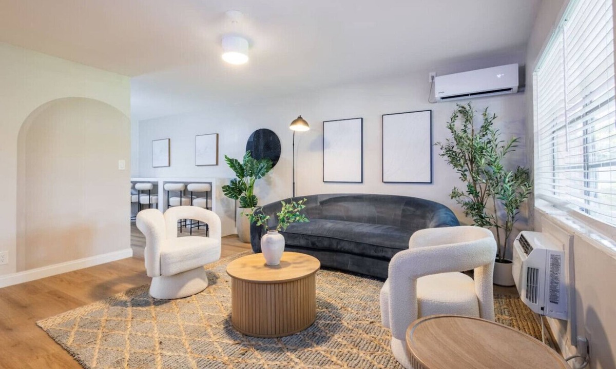 Parker Ridge House | Comfort & Style Modern | 2BR In West Palm Beach