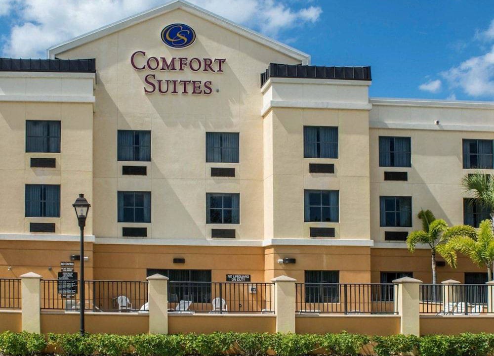 Vero Beach Hotel | Comfort Suites Vero Beach I-95