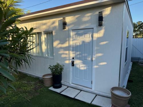Cutler Bay House | Comfy and Relaxed