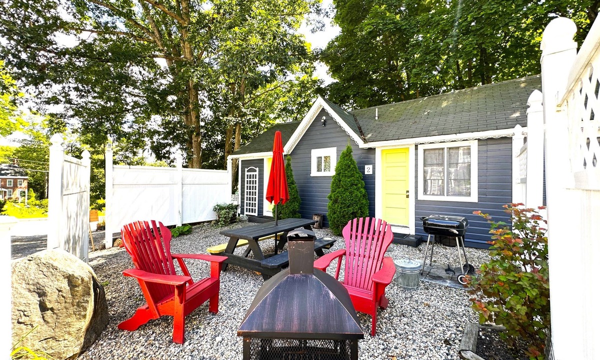 Wolfeboro Cottage | Cottage 1-2 - Year Round Pet Friendly - 2 Bedroom/1 Bath End Unit