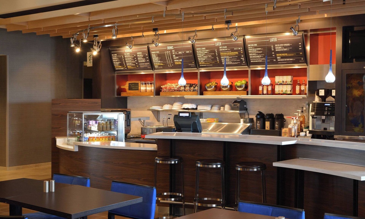 Canfield Hotel | Courtyard by Marriott Youngstown Canfield