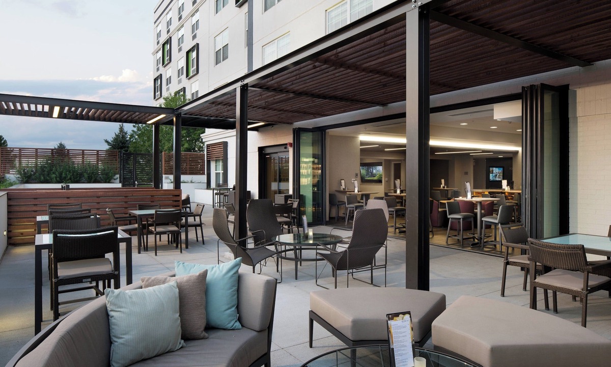 Gateway Hotel | Courtyard Denver Airport at Gateway Park