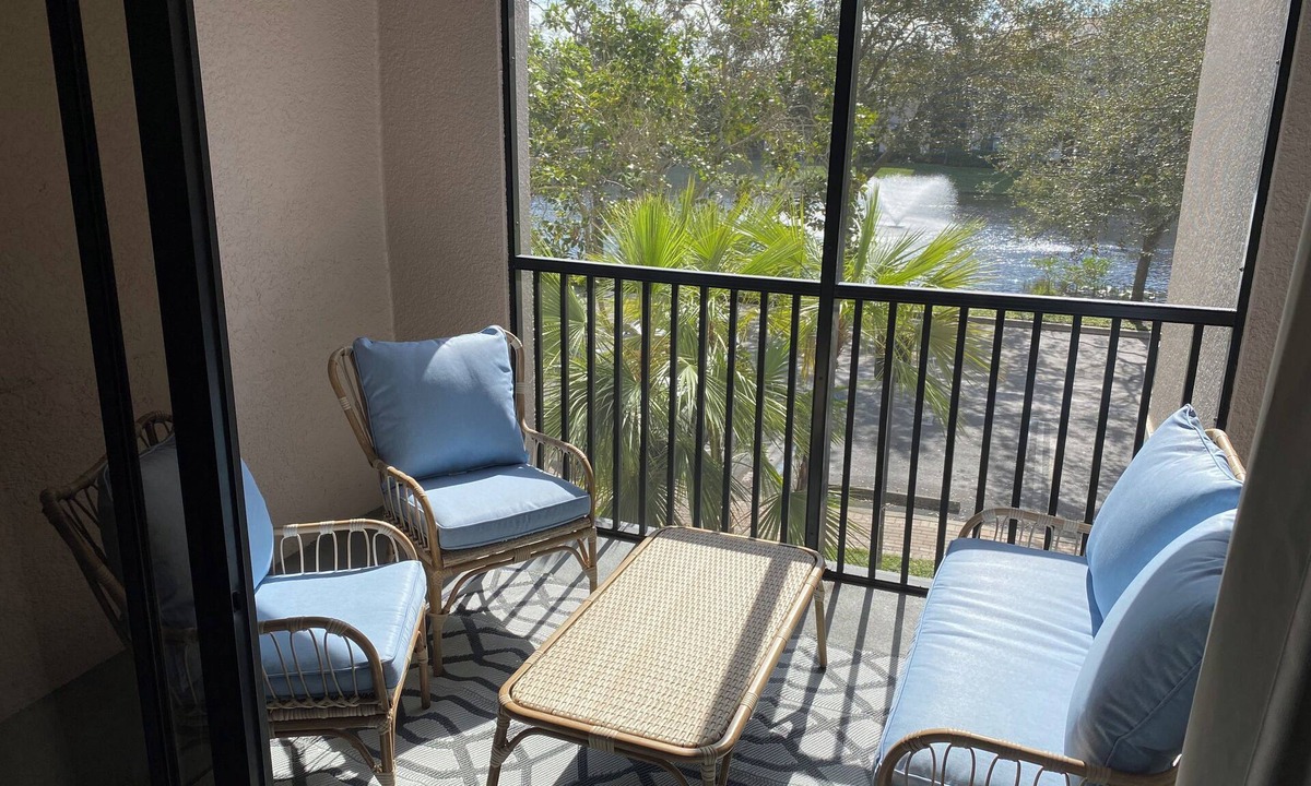 Palm Beach Gardens Condo | Cozy 1-bedroom condo with AC in pleasant Palm Beach Gardens