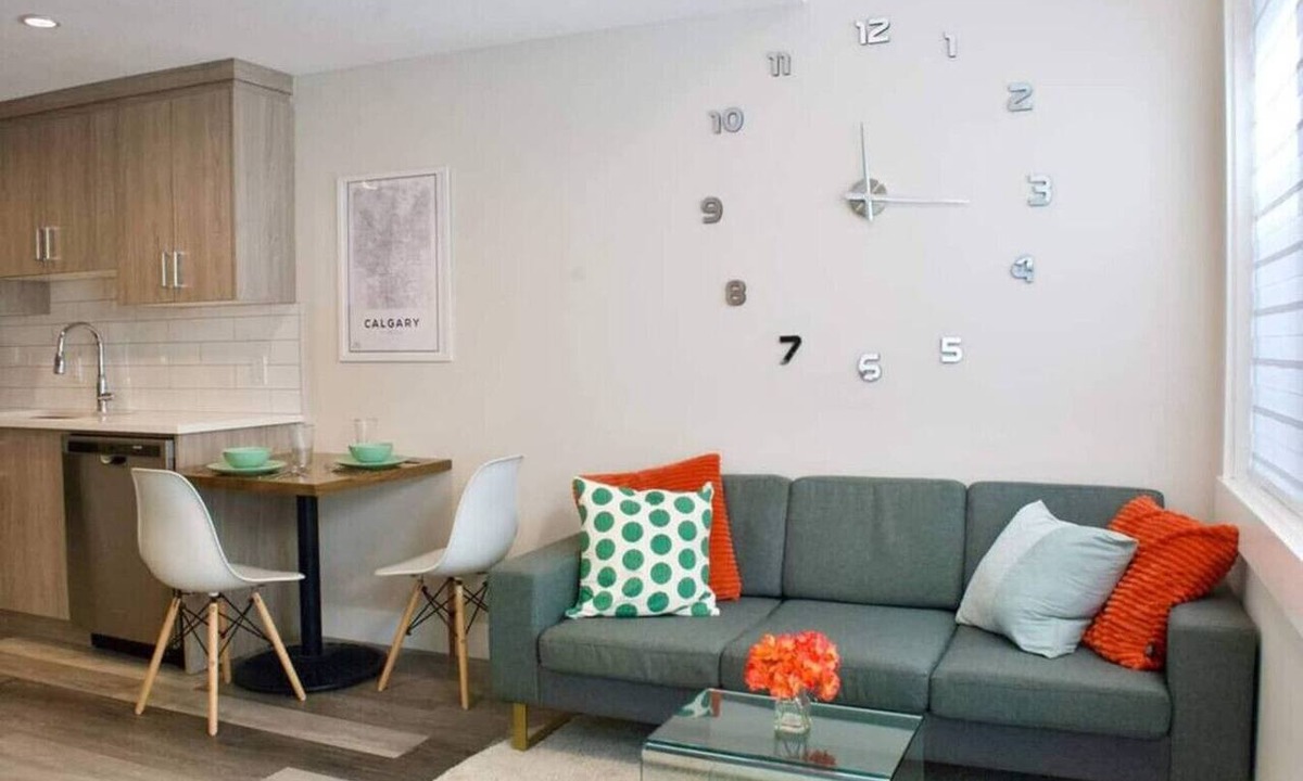 Southwest Calgary Apartment | Cozy 1Br, Pet-Friendly Suite Near Marda Loop