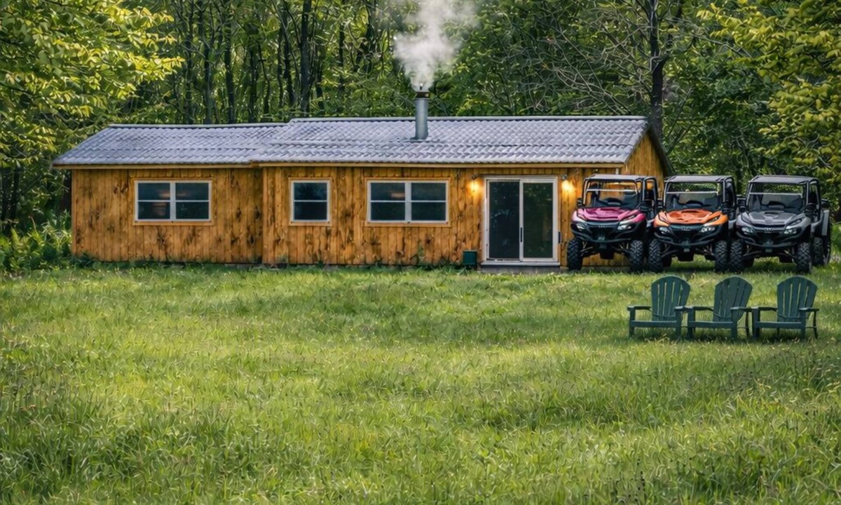 Franklin Cabin | Cozy 3-bedroom cabin in charming Franklin for your getaway