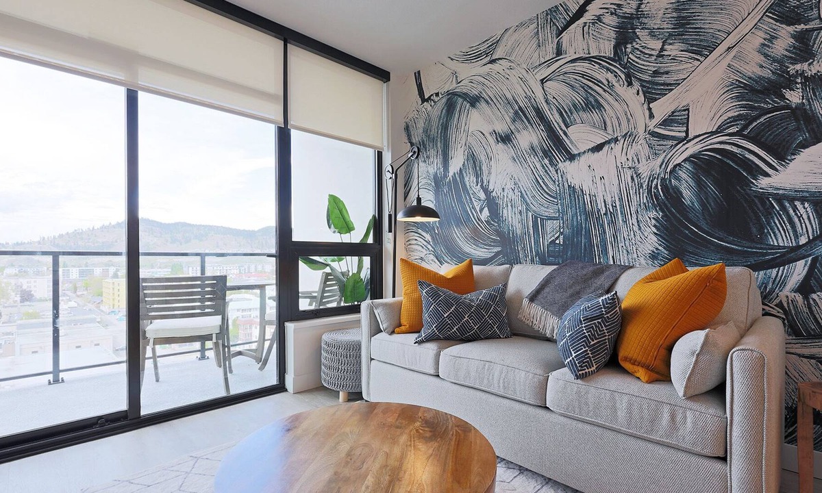 Kelowna Central Business District Condo | Cozy Downtown Suite w/ Stunning Design & Lake View